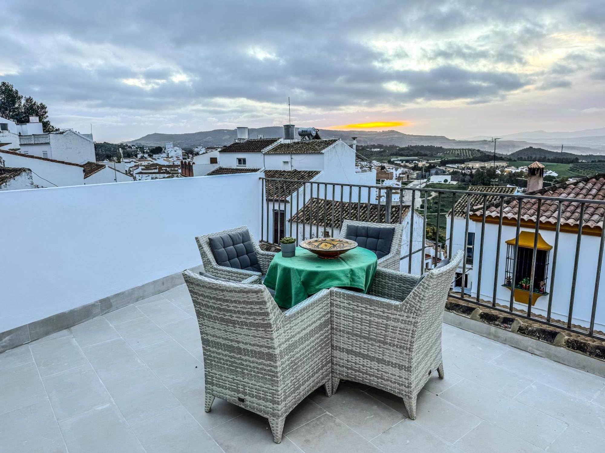 Lemon Tree Patio Βίλα Olvera Εξωτερικό φωτογραφία